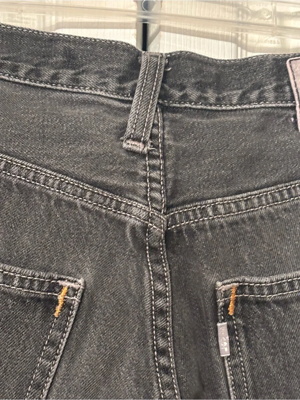 Vintage Silvertab Baggy Stonewashed Black Jeans w/2 Errors -SIZE 30-34-Good Cond